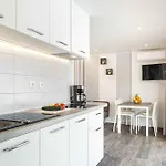 Mobile Homes With Pool In Tar - Porec-istrien 38572 * Poreč