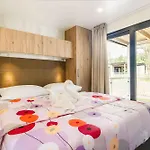 Mobile Homes With Pool In Tar - Porec-istrien 38572 Poreč