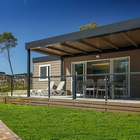 Mobile Homes With Pool In Tar - Porec-istrien 38572 Prázdninový areál *