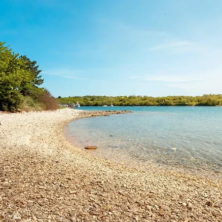 Mobile Homes With Pool In Tar - Porec-istrien 38572 פארק נופש פורץ