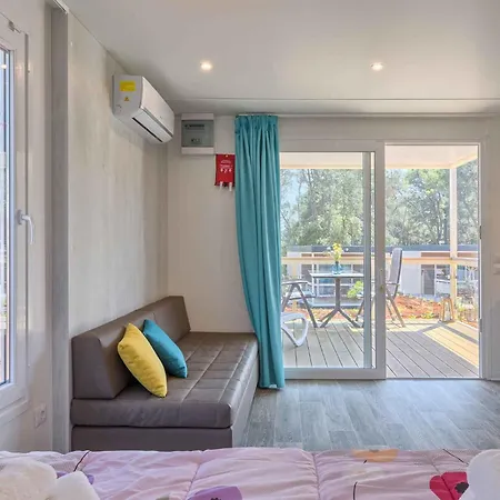 Mobile Homes With Pool In Tar - Porec-istrien 38572 Kompleks wypoczynkowy Poreč