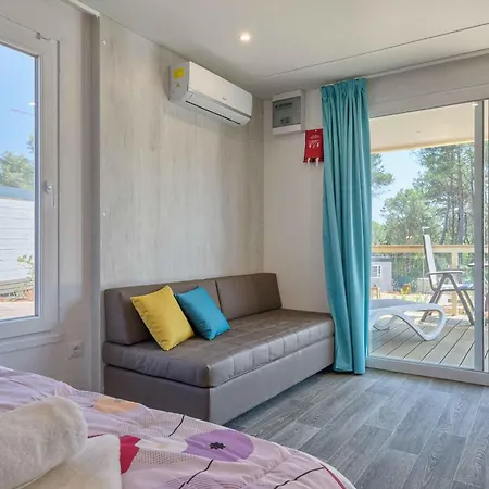 Mobile Homes With Pool In Tar - Porec-istrien 38572 Poreč