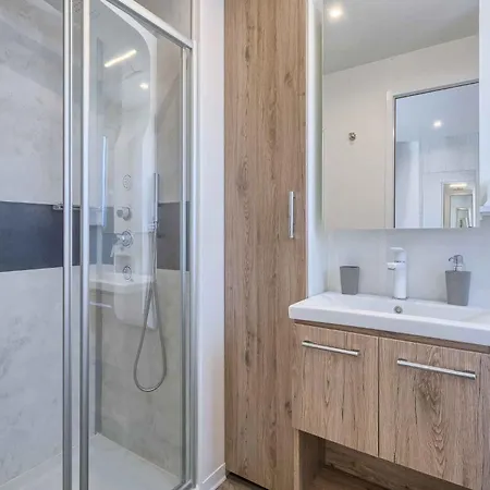 Feriepark Mobile Homes With Pool In Tar - Porec-istrien 38572