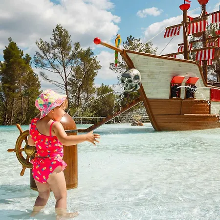 Mobile Homes With Pool In Tar - Porec-istrien 38572 Kompleks wypoczynkowy Poreč