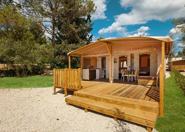 Mobile Homes With Pool In Tar - Porec-istrien 38572 Porec