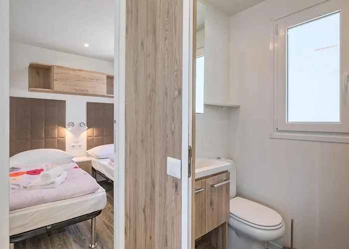 Mobile Homes With Pool In Tar - Porec-istrien 38572 * Porec