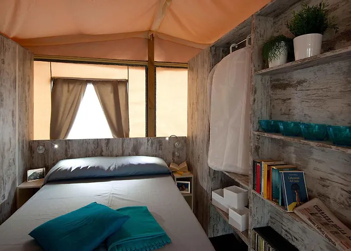 פארק נופש Mobile Homes With Pool In Tar - Porec-istrien 38572