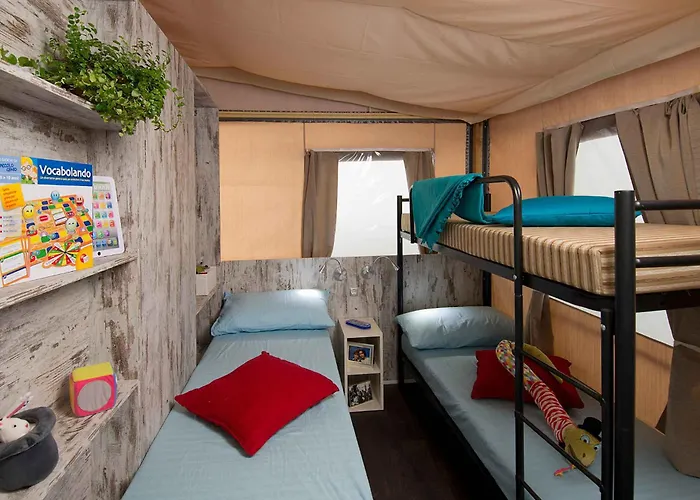 База отдыха Mobile Homes With Pool In Tar - Porec-istrien 38572 Пореч